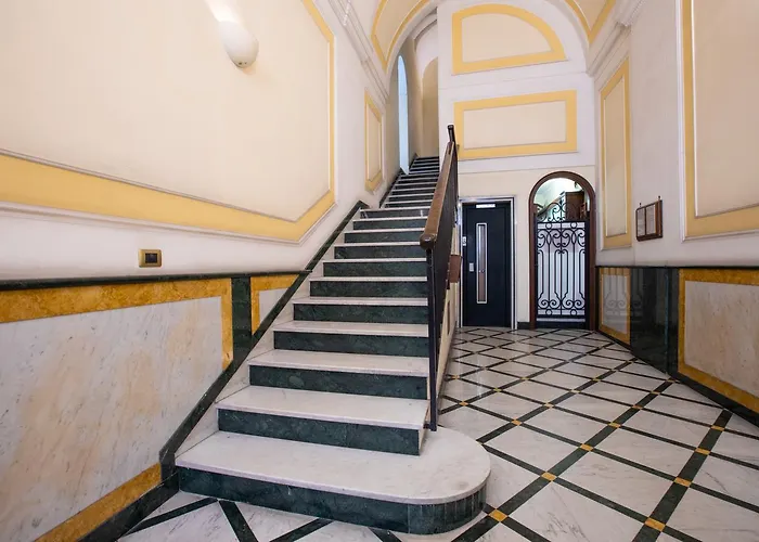 The Roof Σορέντο